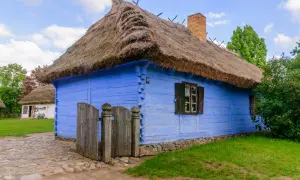 Skansen w Polsce: Odkryj fascynujące miejsca pełne historii