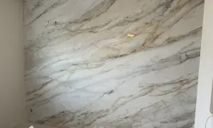 Beton dekoracyjny Venezia Design: Jak uzyskać idealny efekt DIY?