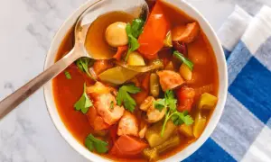 Przyprawy do leczo z kiełbasą: Sekret idealnego smaku i aromatu