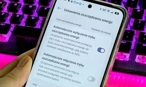 Ustawienia telefonu: jak działa cellular i oszczędzanie energii. Widok ekranu z opcjami zarządzania baterią.