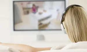 Jak podłączyć słuchawki bezprzewodowe do telewizora Philips bez problemów