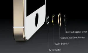 Détail du capteur Touch ID de l'iPhone 15 : cristal de saphir, bague en acier inoxydable, capteur et interrupteur tactile.