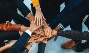 Co to jest związek zawodowy? Kluczowe informacje i prawa pracowników