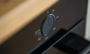 Zimno w portfelu? 1°C mniej to 10% oszczędności na ogrzewaniu!