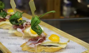 De Tapas por España: Guía del programa, Julius y rutas.