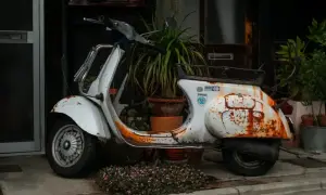 Jak zarejestrować motorower bez dokumentów i uniknąć problemów?