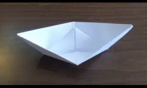 Jak zrobić łódkę z kartonu? Kompletny przewodnik DIY