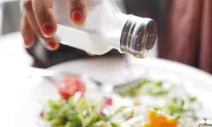 Ile soli przed treningiem? Odpowiednia ilość dla lepszej wydolności