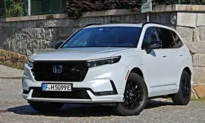 Kiedy nowa Honda CR-V? Już jest! Ceny, napędy, wyposażenie