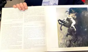 Szał Podkowińskiego: kobieta na galopującym koniu, dynamiczna scena pełna ekspresji.