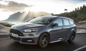 Ford Focus jaki silnik wybrać, aby uniknąć kosztownych napraw?