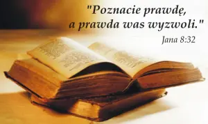 Stare księgi otwarte na stole. "Poznacie prawdę, a prawda was wyzwoli." Jan 8:32.