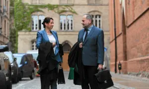Kto płaci za adwokata po przegranej sprawie? Poznaj ważne zasady