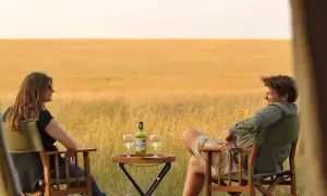 Para relaksu na safari. Sprawdź, jaka wycieczka na safari cena jest dla Ciebie najlepsza.