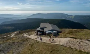 Śnieżka: Najłatwiejszy szlak? Kolejka na Kopę i spacer dla każdego!