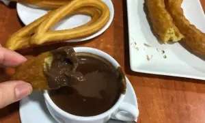 Encuentra tu churrería perfecta: guía de churros y café auténticos