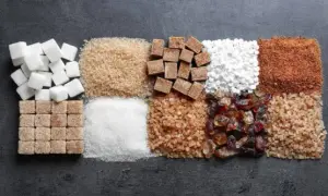 Ile kcal ma cukier? Ukryte kalorie i zdrowe zamienniki