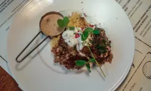 Gdzie zjeść w Przemyślu? Odkryj najlepsze restauracje i smaki