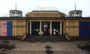 Jak dojechać do osiedla teatralnego w Krakowie bez problemów?