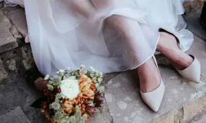 Jakie buty do sukni boho, aby wyglądać stylowo i czuć się komfortowo