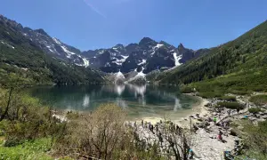 Ile km na Morskie Oko? Dystans, czas, parking planuj bez stresu!