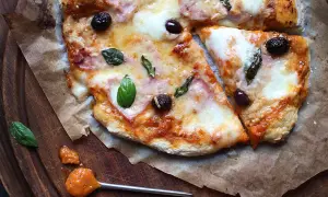 Pizza Mozzarella : La Recette Maison qui Bat la Pizzeria ?