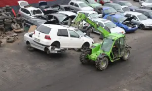 Jak legalnie wyrejestrować motorower? Kompletny poradnik krok po kroku
