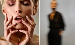 Dwie twarze: zbliżenie na usta i dłonie modelki, obok rozmyta postać. Podstawowe zasady fotografii portretowej.