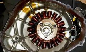 Jak sprawdzić alternator w motocyklu i uniknąć kosztownych napraw