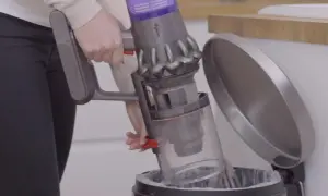 Jak czyścić odkurzacz Dyson V11, aby uniknąć problemów z wydajnością