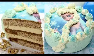 Tort Kraina Lodu jak zrobić - prosty przepis na magiczny tort dla dzieci