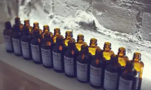 Jak stworzyć własne perfumy - krok po kroku do idealnego zapachu