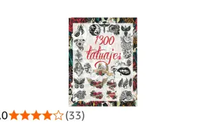 Colección de 1300 tatuajes, con diseños clásicos y variados, incluyendo tatuajes old school como corazones alados, herraduras y calaveras.