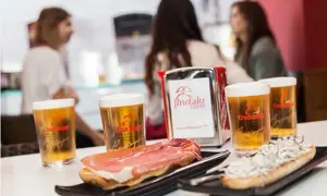 Indalo Tapas Ensanche: ¿Vale la pena su sistema de tapa con bebida?