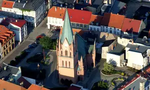 Gdzie leży Połczyn-Zdrój? Odkryj jego ukryte położenie w Polsce