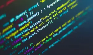 Fragment kodu PHP, który może być częścią strony internetowej. Widać tu funkcje związane z postami i ich miniaturami, co może być odpowiedzią na pytanie "cmd co to" w kontekście tworzenia stron.