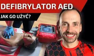 Jak użyć defibrylatora AED? Prosta instrukcja ratująca życie