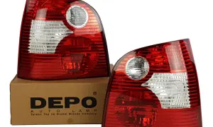 Dwa tylne światła do VW Polo 9N, marki DEPO. Kompletne, gotowe do montażu.
