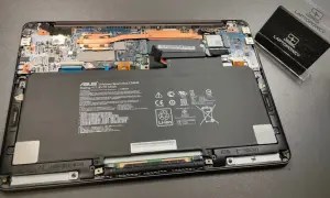Wymiana baterii Lenovo: Ile kosztuje i jak wybrać mądrze?
