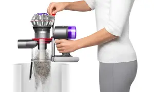 Dyson V8 czyszczenie: Poznaj sekret pełnej mocy i świeżości!