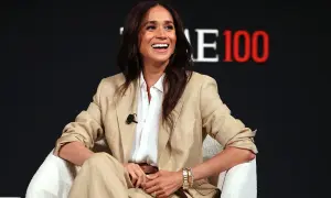 Meghan Markle: stylizacje, cichy luksus i jak odtworzyć jej elegancję