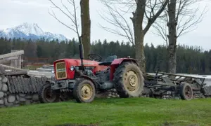 Ursus C-330: Wymiana oleju silnikowego co ile mth i jaki wybrać?