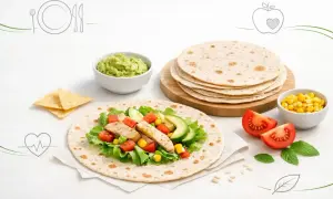 Zdrowa tortilla z kurczakiem, awokado i warzywami. Niskie tortilla kcal, idealna na lekki posiłek.