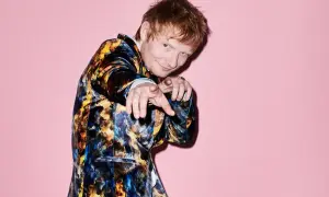 Ile zarabia Ed Sheeran za koncert? Szokujące kwoty ujawnione!