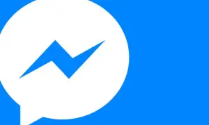 Logo Messengera. Zastanawiasz się, czy da się odzyskać konwersacje na Messengerze? Ikona aplikacji na niebieskim tle.