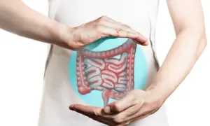 Mani proteggono un'illustrazione dell'intestino, suggerendo che i diverticoli possono sparire con le giuste cure.