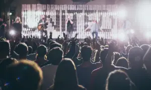 Gdzie bezpiecznie kupić bilety na koncert, aby uniknąć oszustw?