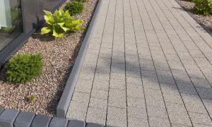 Z czego obrzeże tarasu? Poznaj najlepsze materiały i ich zalety