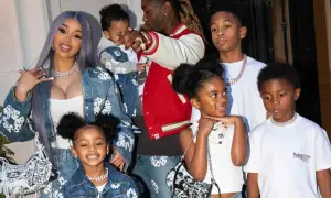 Cardi B z rodziną: mężem, dwójką dzieci i trójką pasierbów.