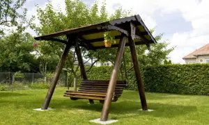 Jak zrobić siedzisko do huśtawki ogrodowej? Przewodnik DIY